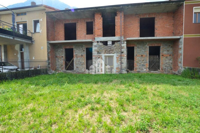 Casa independiente en Quassolo