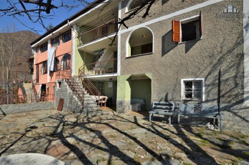 Detached house in Borgiallo