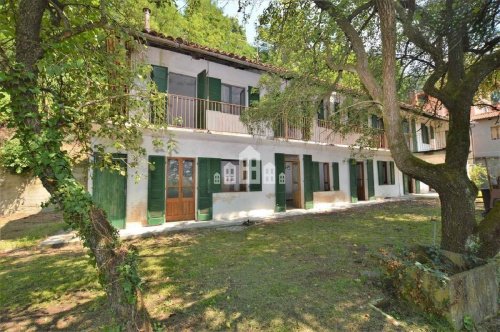 Vrijstaande woning in Castellamonte