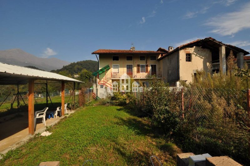 Villa i Castellamonte