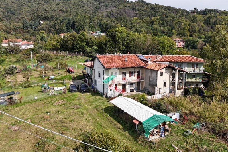 Villa i Castellamonte