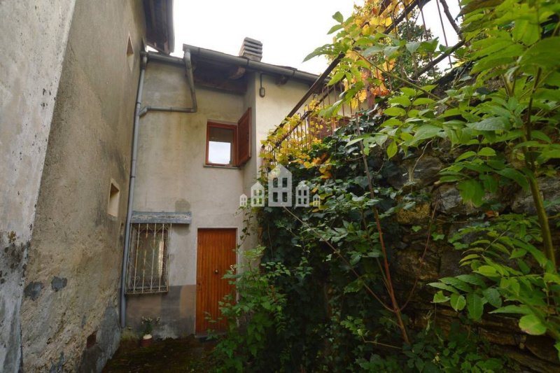 Detached house in Traversella