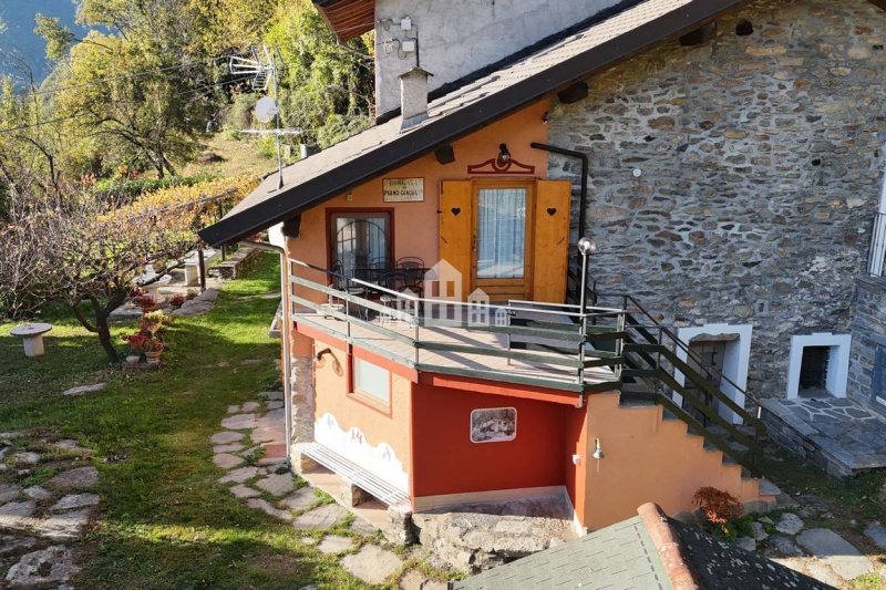 Einfamilienhaus in Pont Canavese