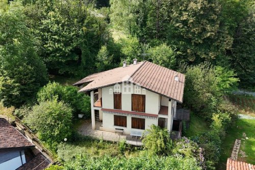 Vrijstaande woning in Canischio