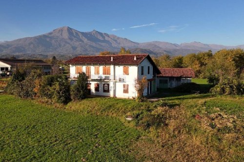 Особняк в Кастелламонте