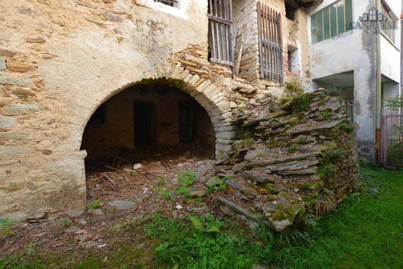 Сельский дом в Кастельнуово-Нигра