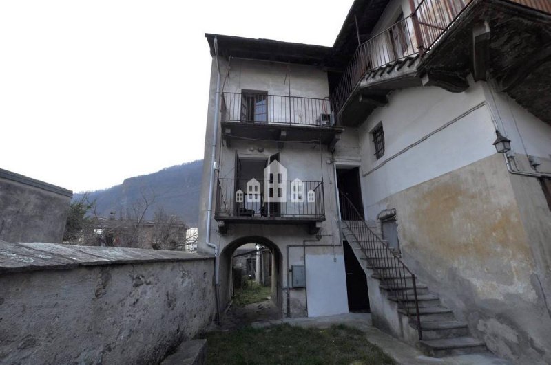 Apartamento em Pont Canavese