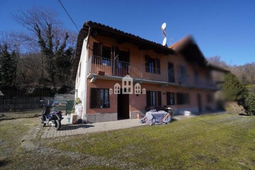 Особняк в Кастелламонте