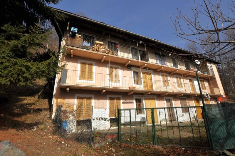Casa independente em Ribordone