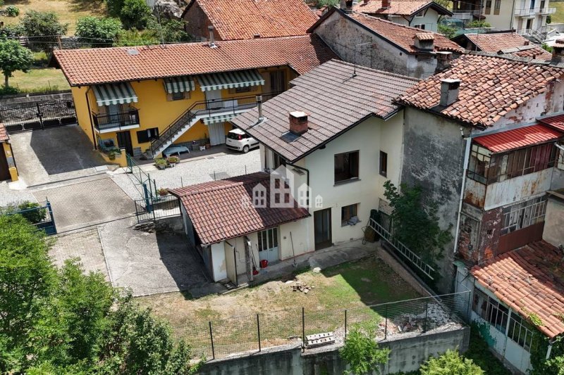 Casa independente em Cuorgnè