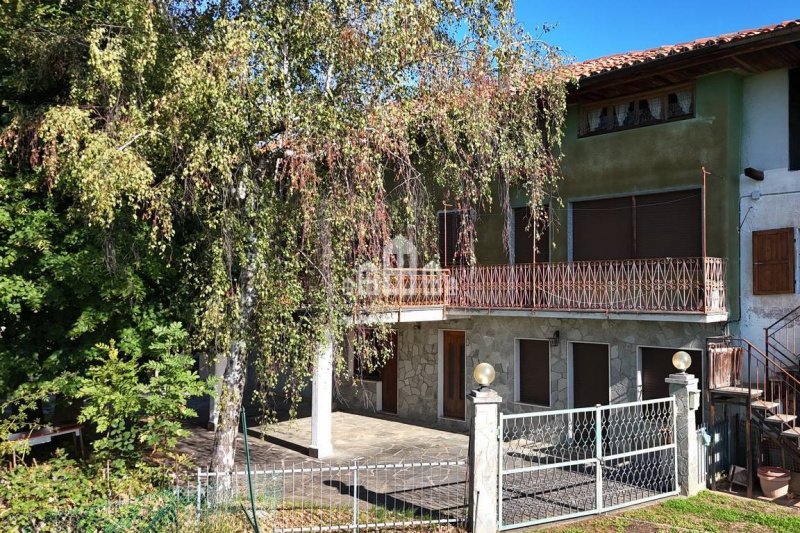Villa i Castellamonte