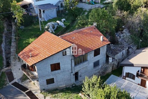 Vrijstaande woning in Chiesanuova