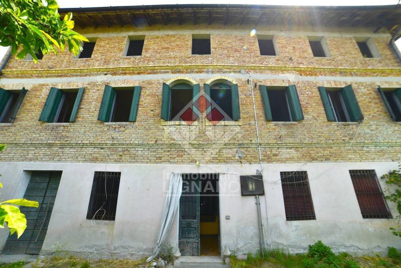 Detached house in Rivignano Teor