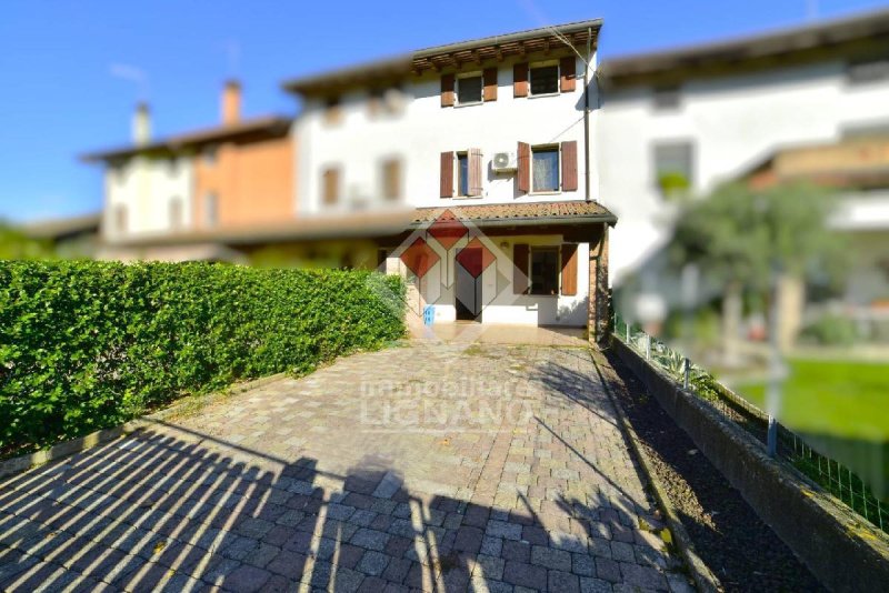 Huis op het platteland in Muzzana del Turgnano