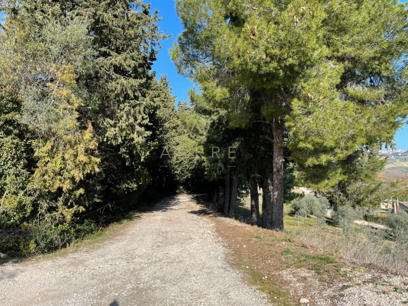 Строительный участок в Буккианико