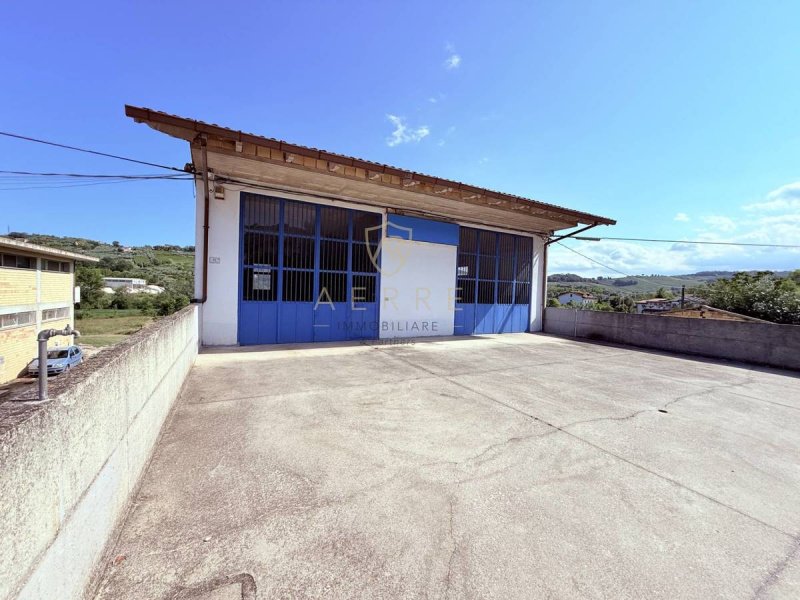 Casa independente em Villamagna