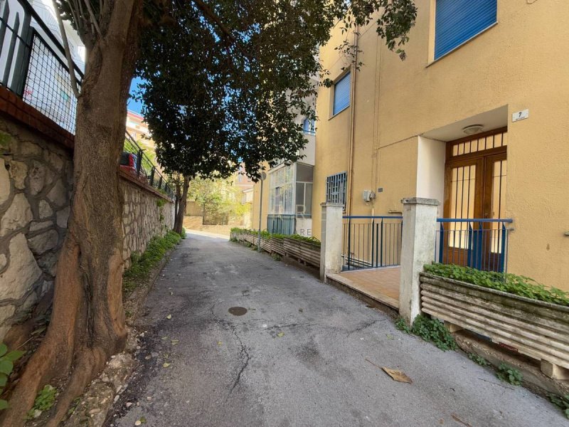 Apartamento en Chieti
