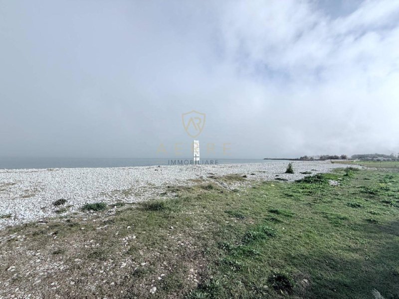 Сельскохозяйственный участок в Фоссачезия