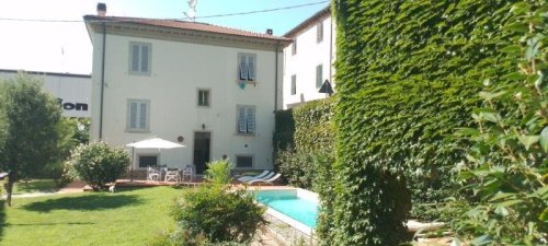 Villa i Borgo a Mozzano