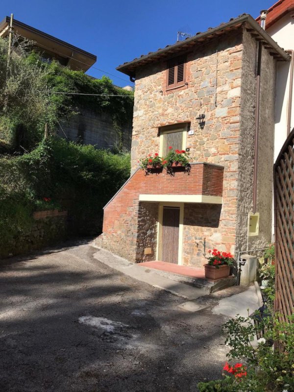 House in Borgo a Mozzano