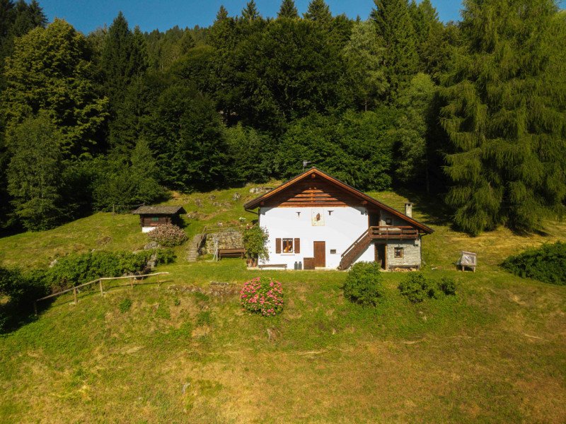Casa de campo em Porte di Rendena