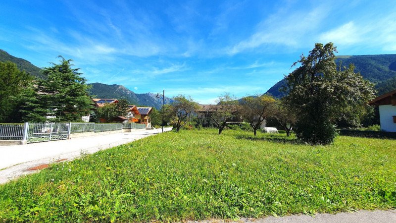 Terreno para construção em Borgo Lares