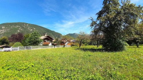 Terreno para construção em Borgo Lares