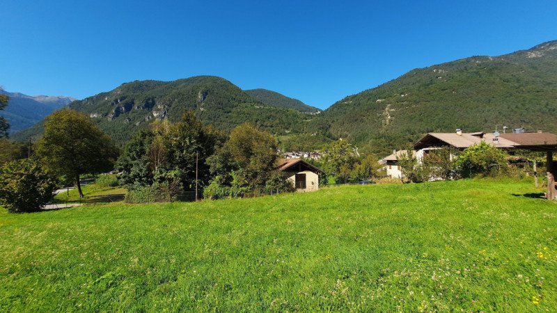 Byggtomt i Tione di Trento