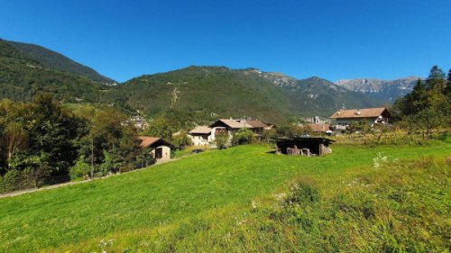 Byggtomt i Tione di Trento