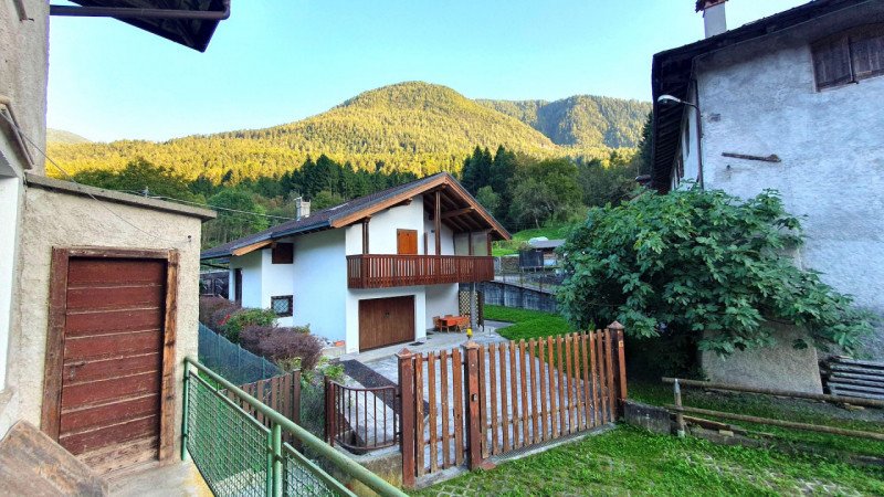 Hus i Tione di Trento