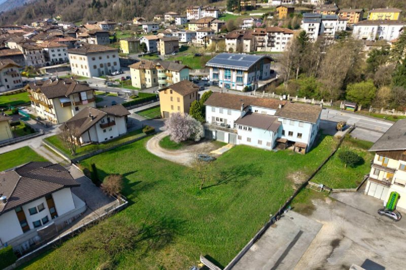 Terrain à bâtir à Borgo Chiese