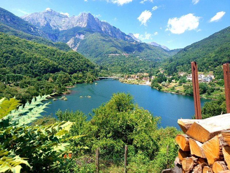 Casa indipendente a Vagli Sotto