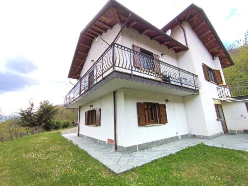 Detached house in Villa Collemandina