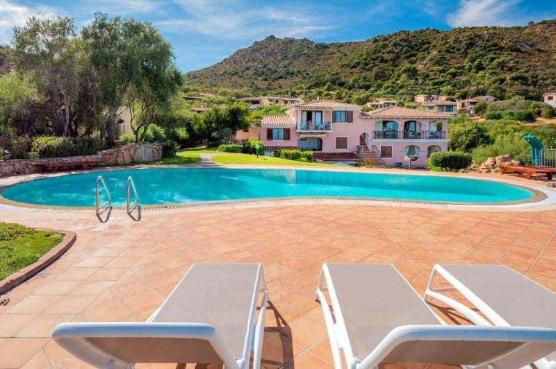 Casa indipendente a San Teodoro
