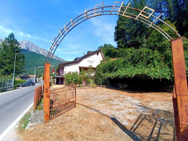 Особняк в Вальи-Сотто