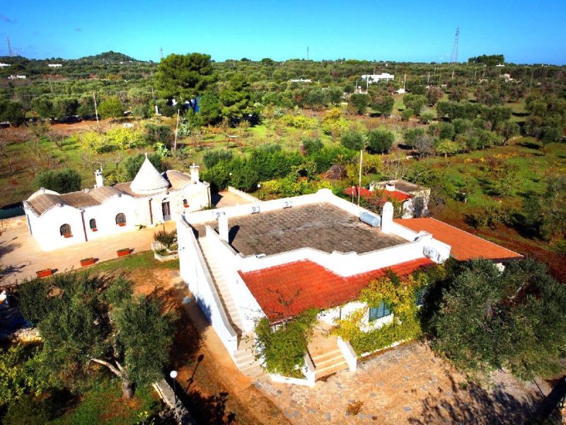 Трулло в Остуни