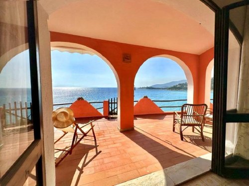 Особняк в Маракалагонис