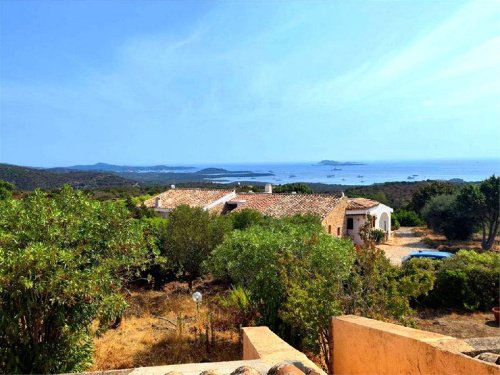 Особняк в Ольбия