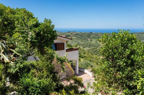 Особняк в Магомадас