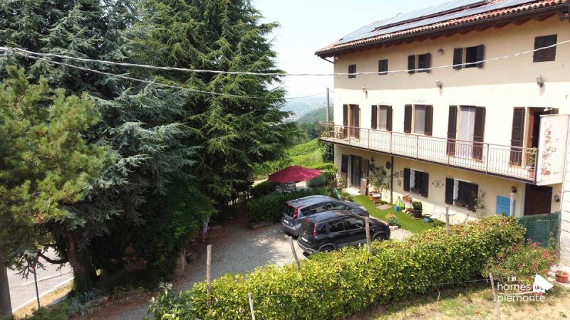 Klein huisje op het platteland in Rocchetta Palafea