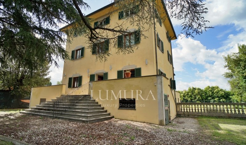 Villa in Lucca