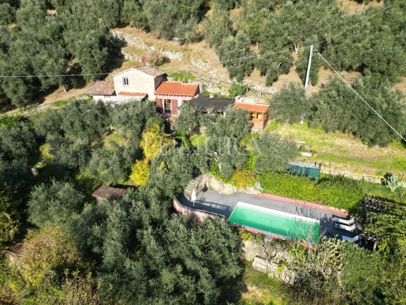 Huis op het platteland in Bagni di Lucca