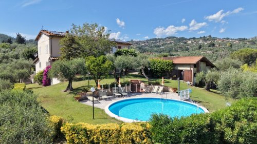 Landhaus in Massarosa