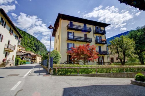 Lägenhet i Carisolo