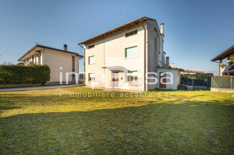 Detached house in Porcia