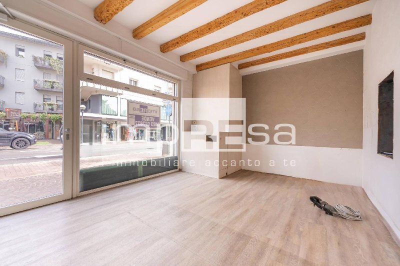 Commercial property in Montebelluna