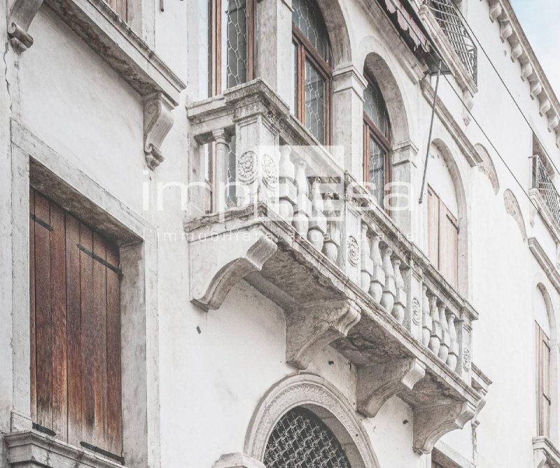 Apartamento em Treviso