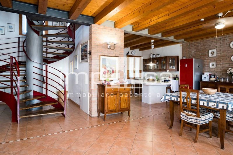 Casa independente em Noventa di Piave