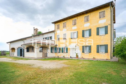 Hus på landet i Roncade