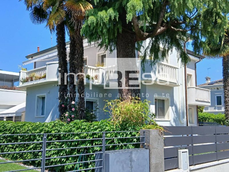 Moradia em Mogliano Veneto